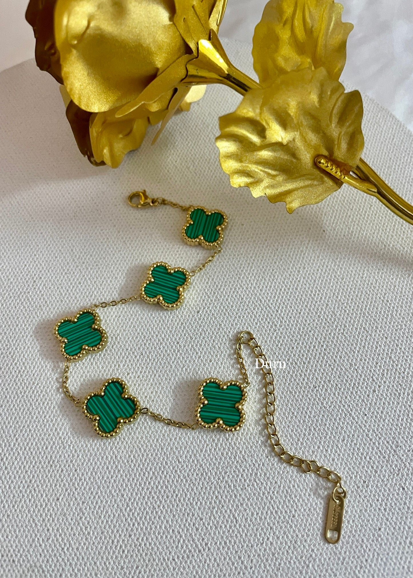 Green clover bracelet