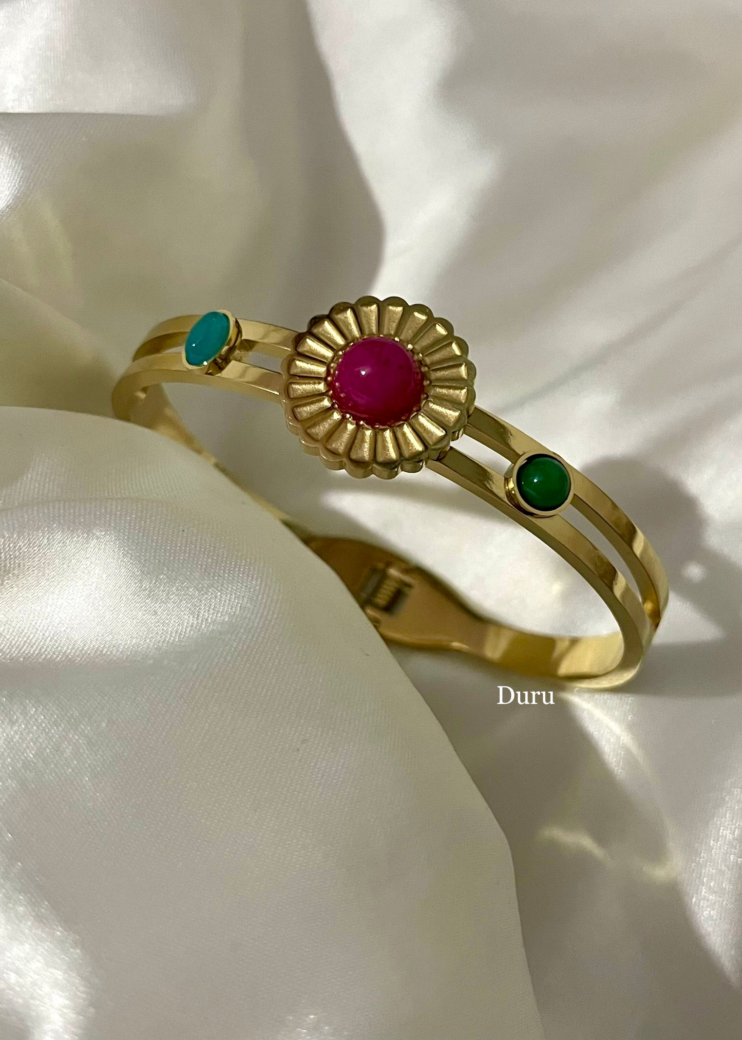 Gem fusion bracelet