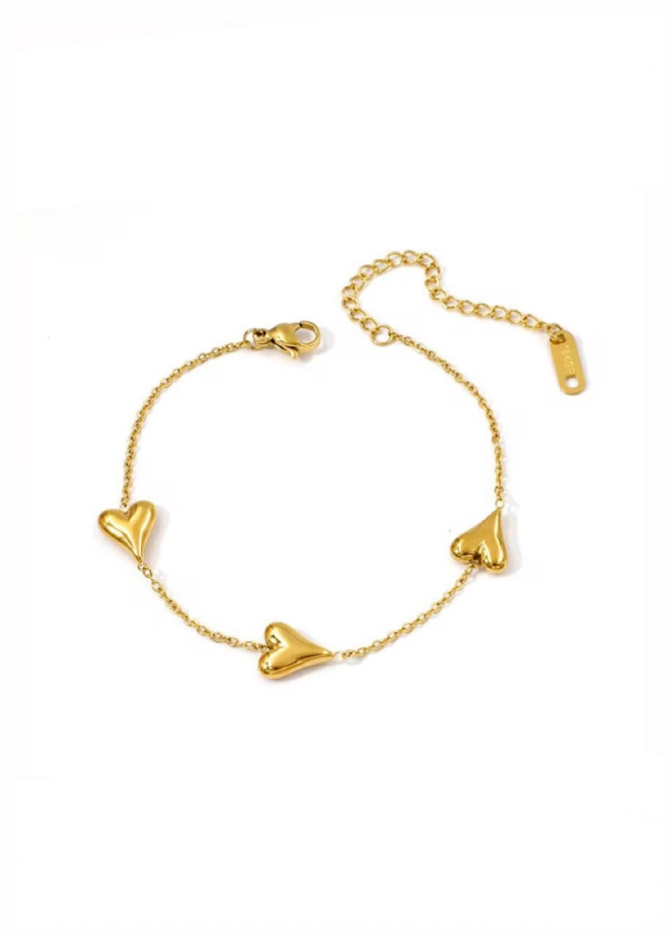 Heart delight bracelet