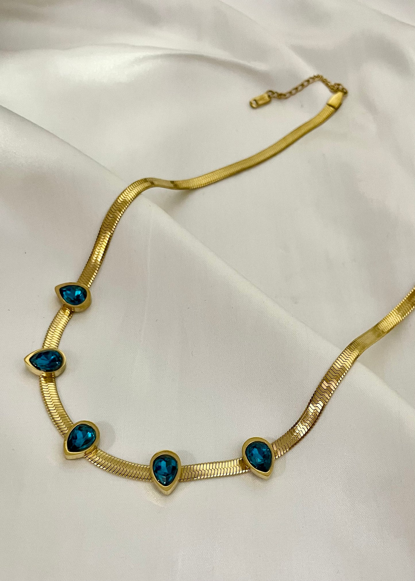 Blue horizon necklace