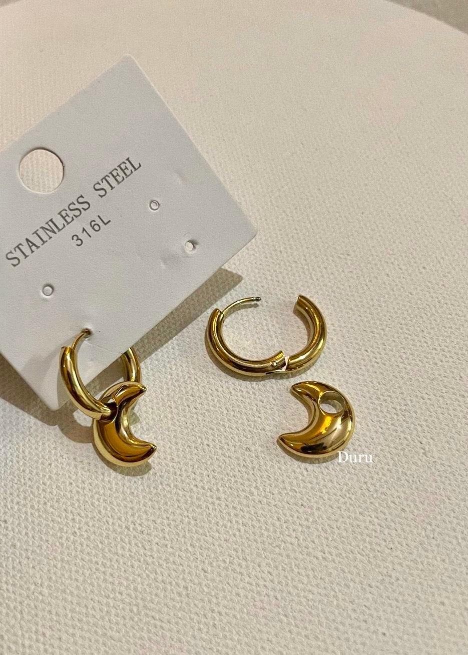 Detachable moon hoops(Gold)