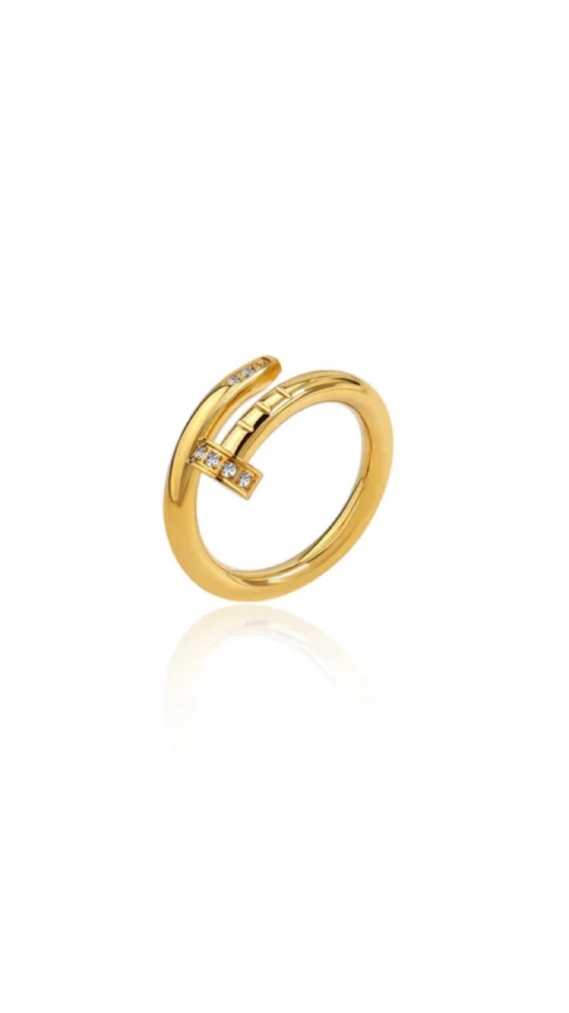 Luxe nail ring