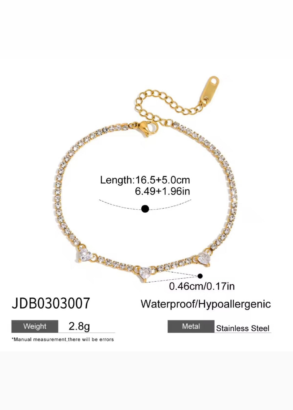 Amora heart bracelet