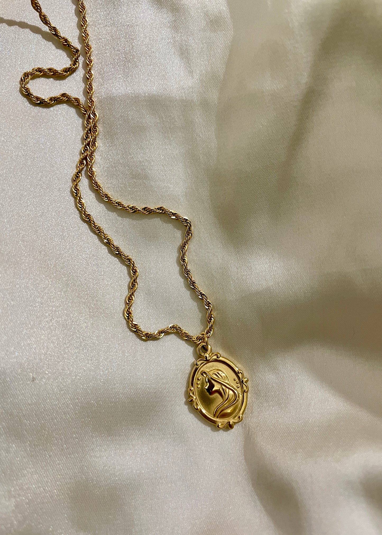 Victorian princess necklace