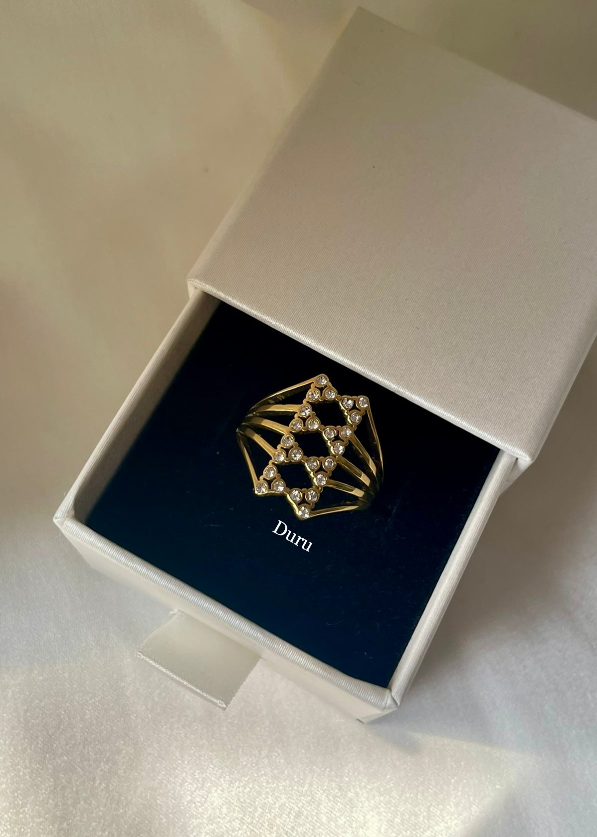 Deco ring