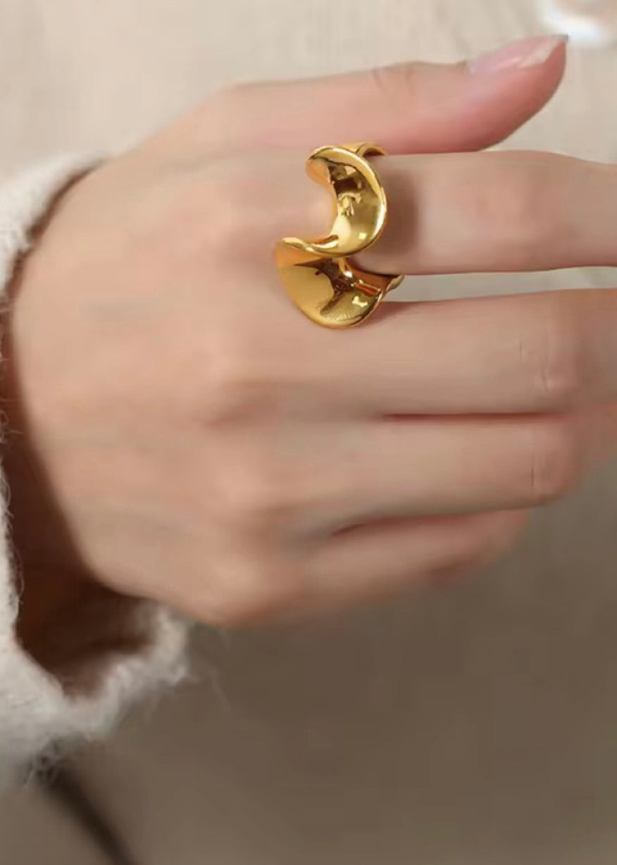 Frill ring