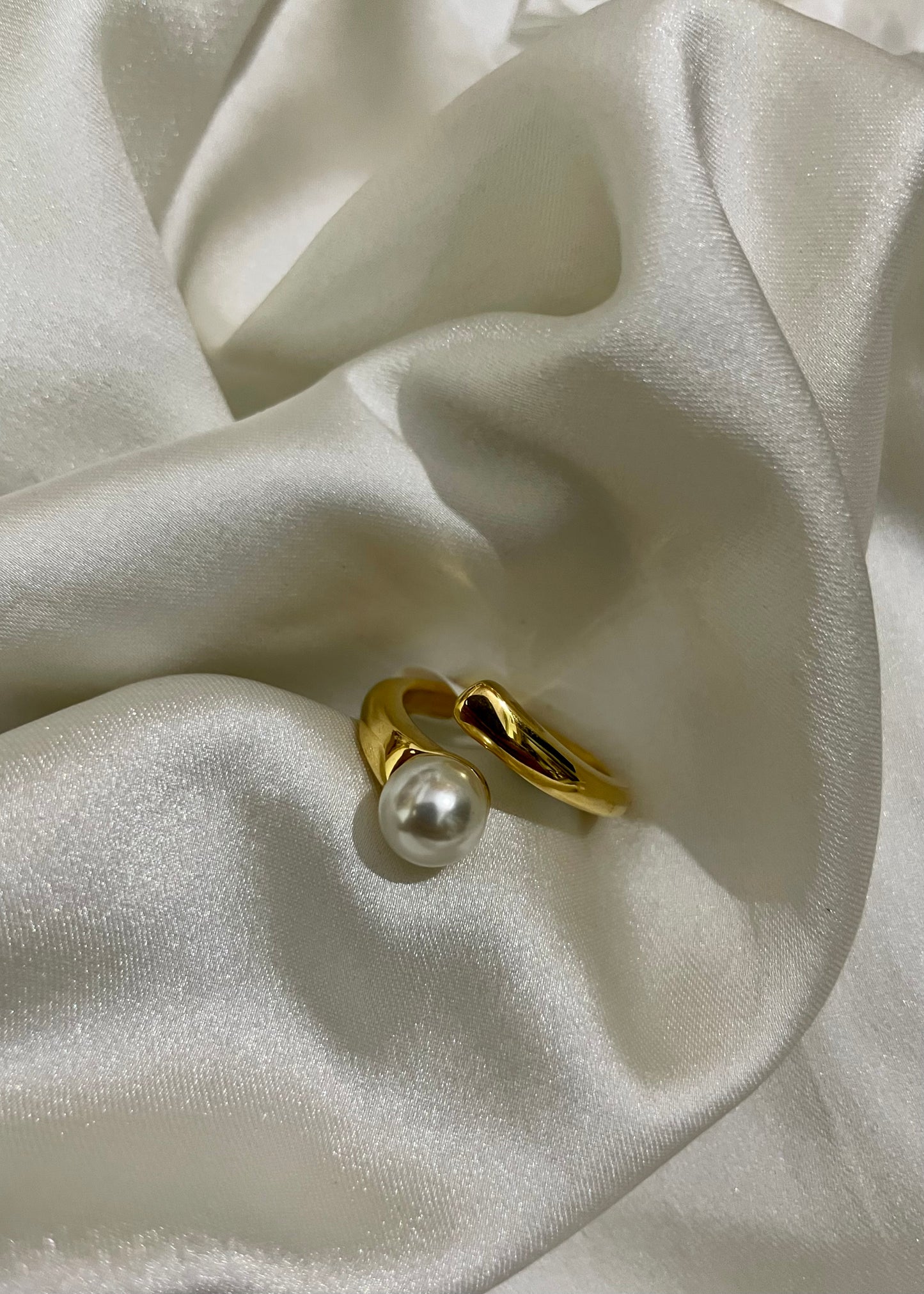 Pearl ring