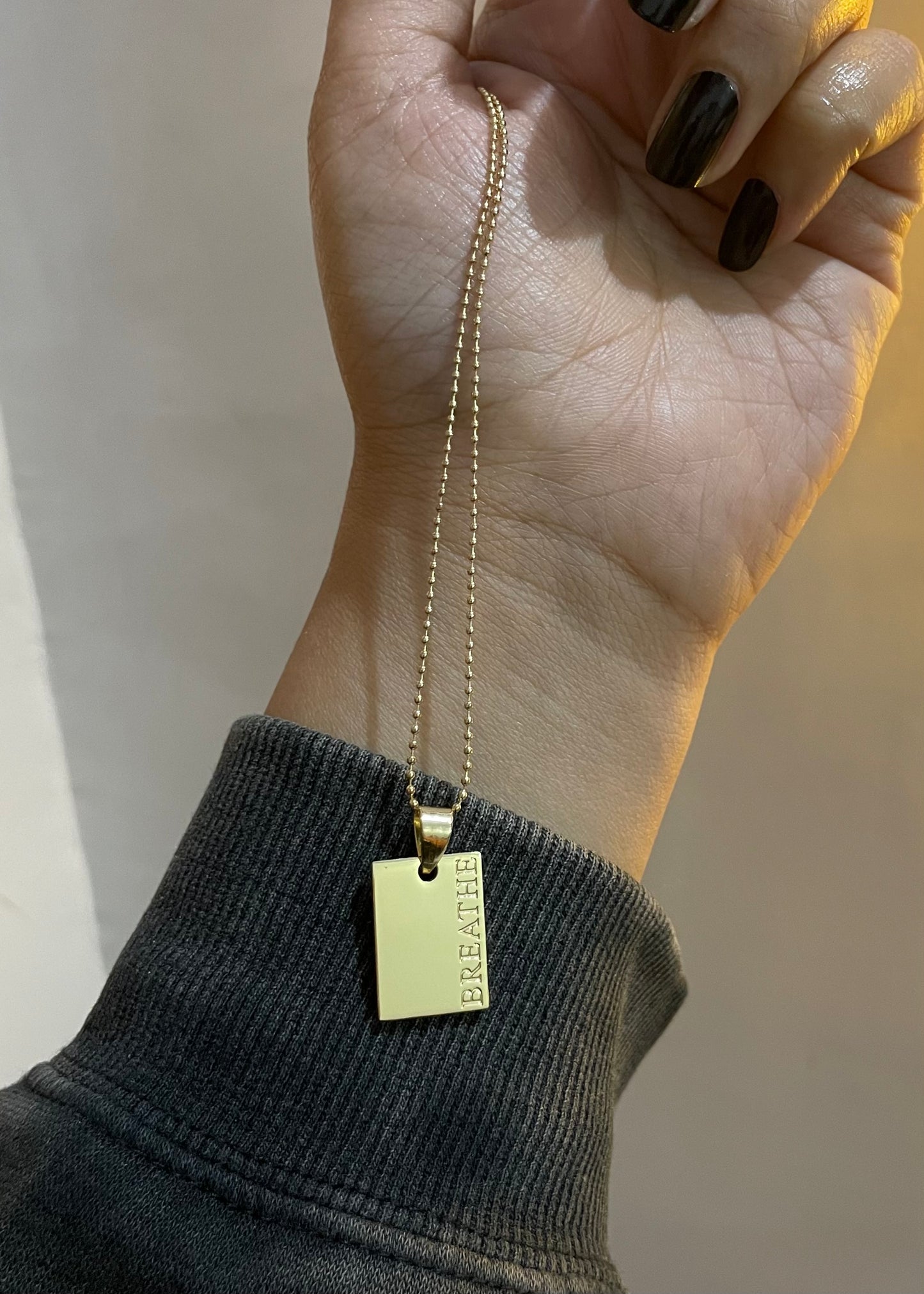 Breathe necklace