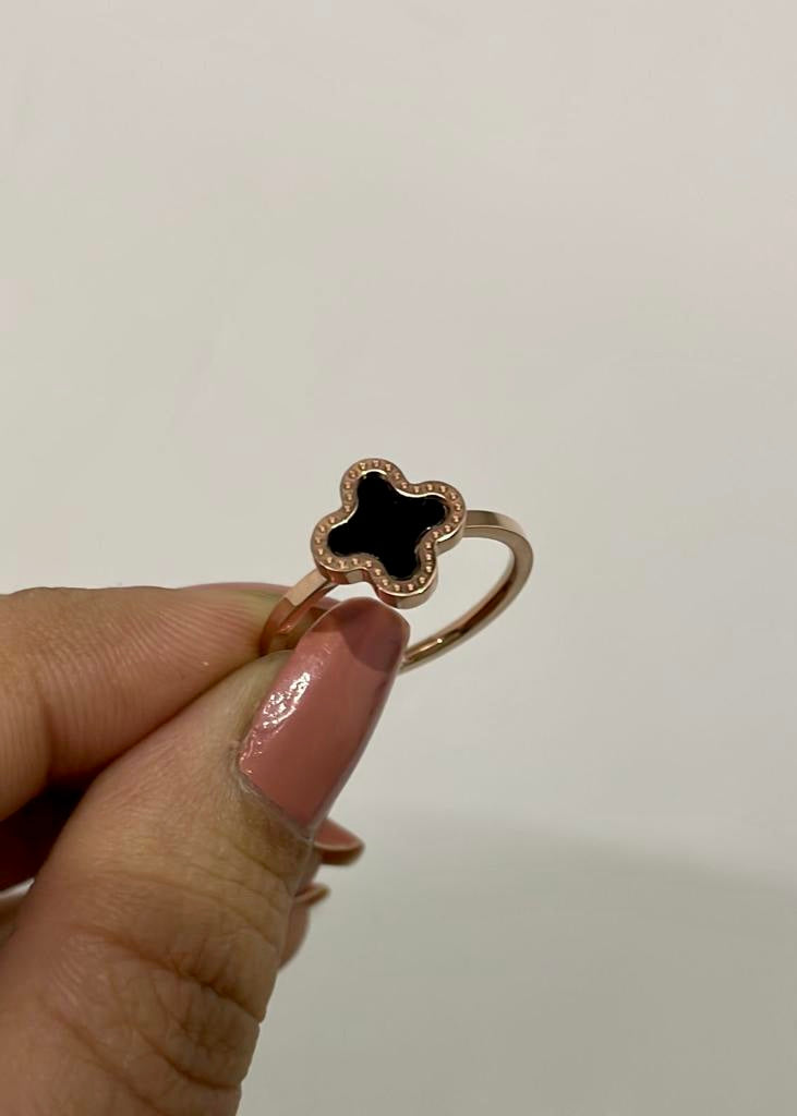 Black clover ring(Rosegold)