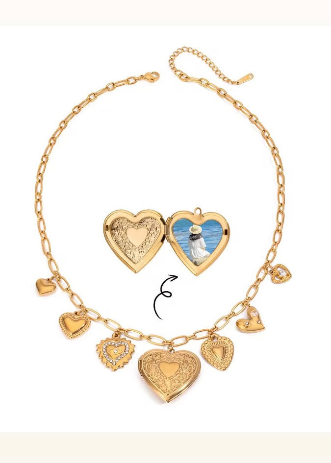 Luxe heart charms necklace