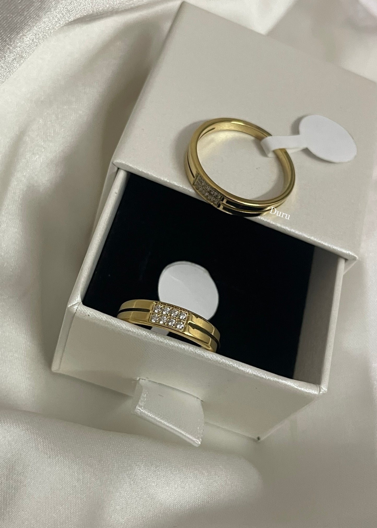Golden vow ring