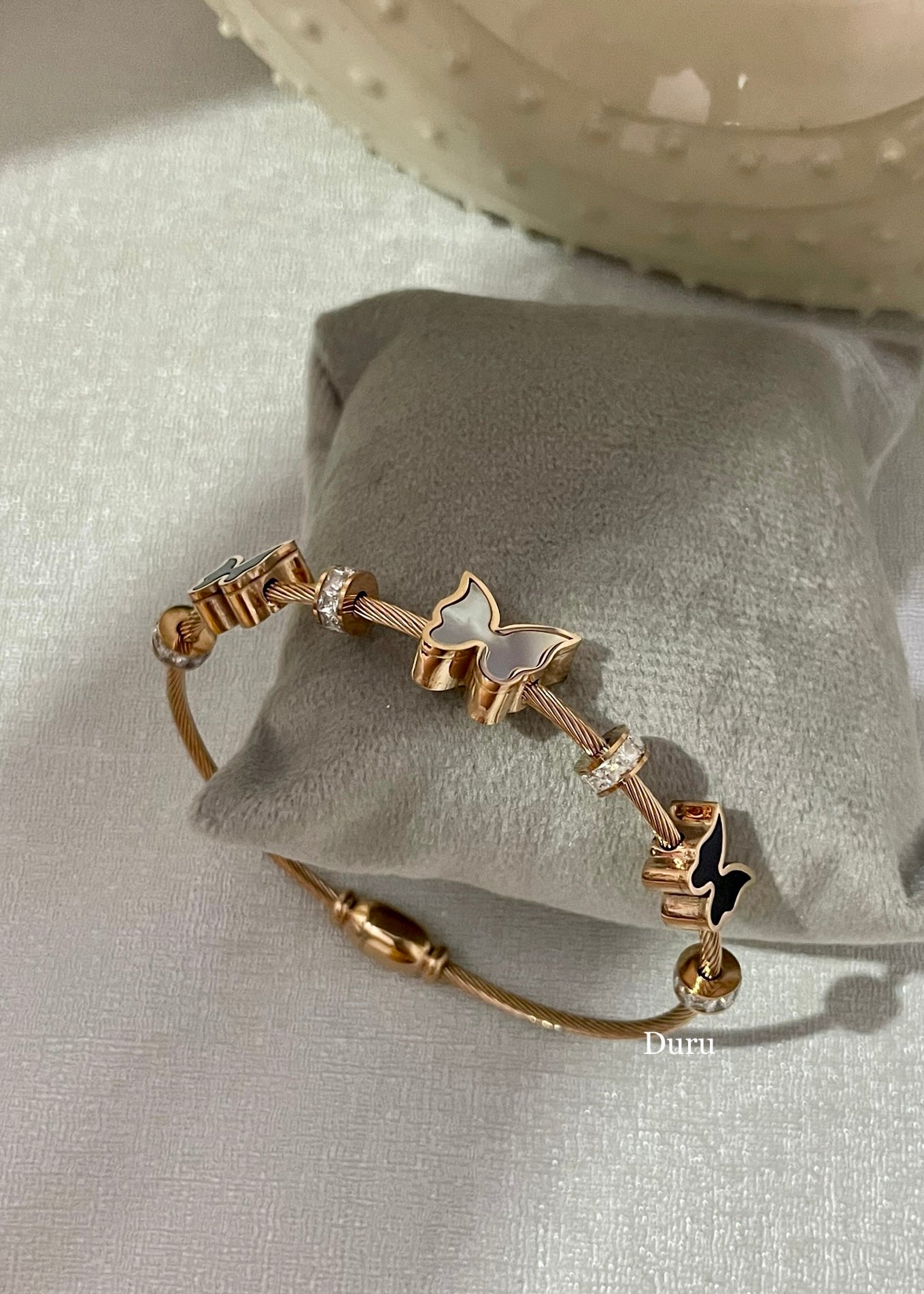 Butterfly glow bracelet(Rosegold)