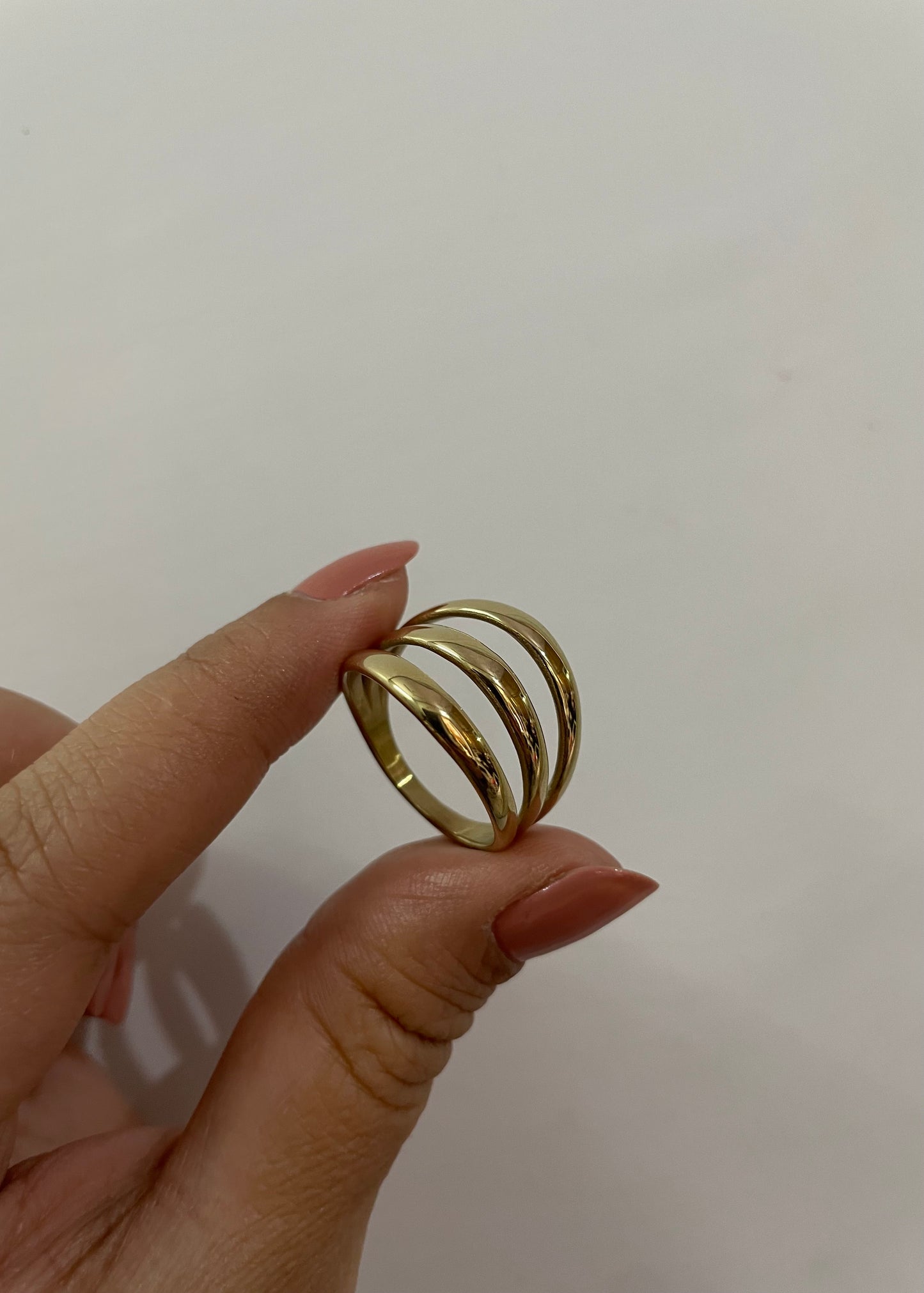 Stella ring