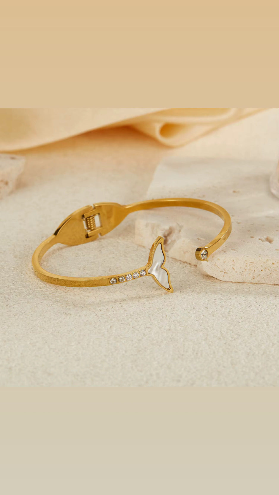 Mermaid tail bracelet