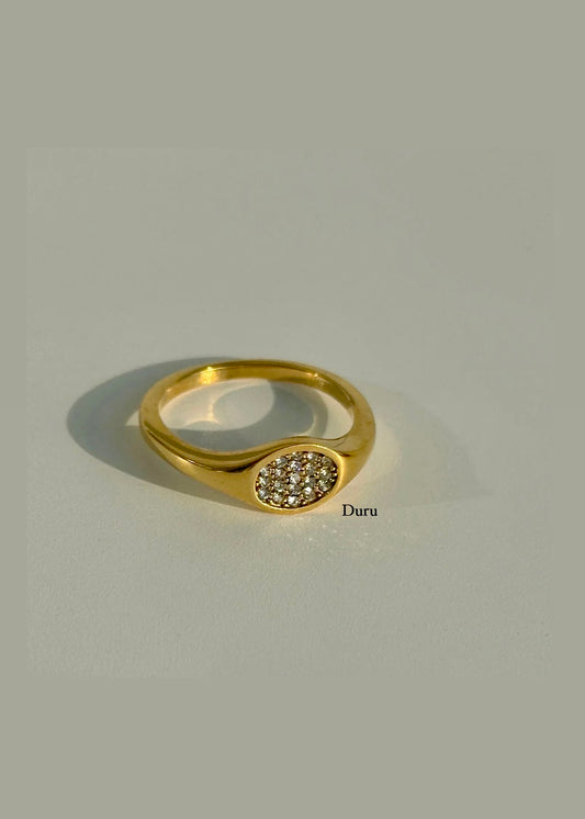 Radiant oval ring
