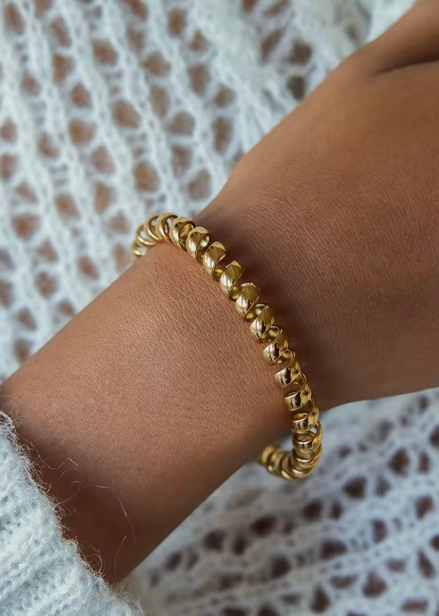 Spiral cuff bracelet