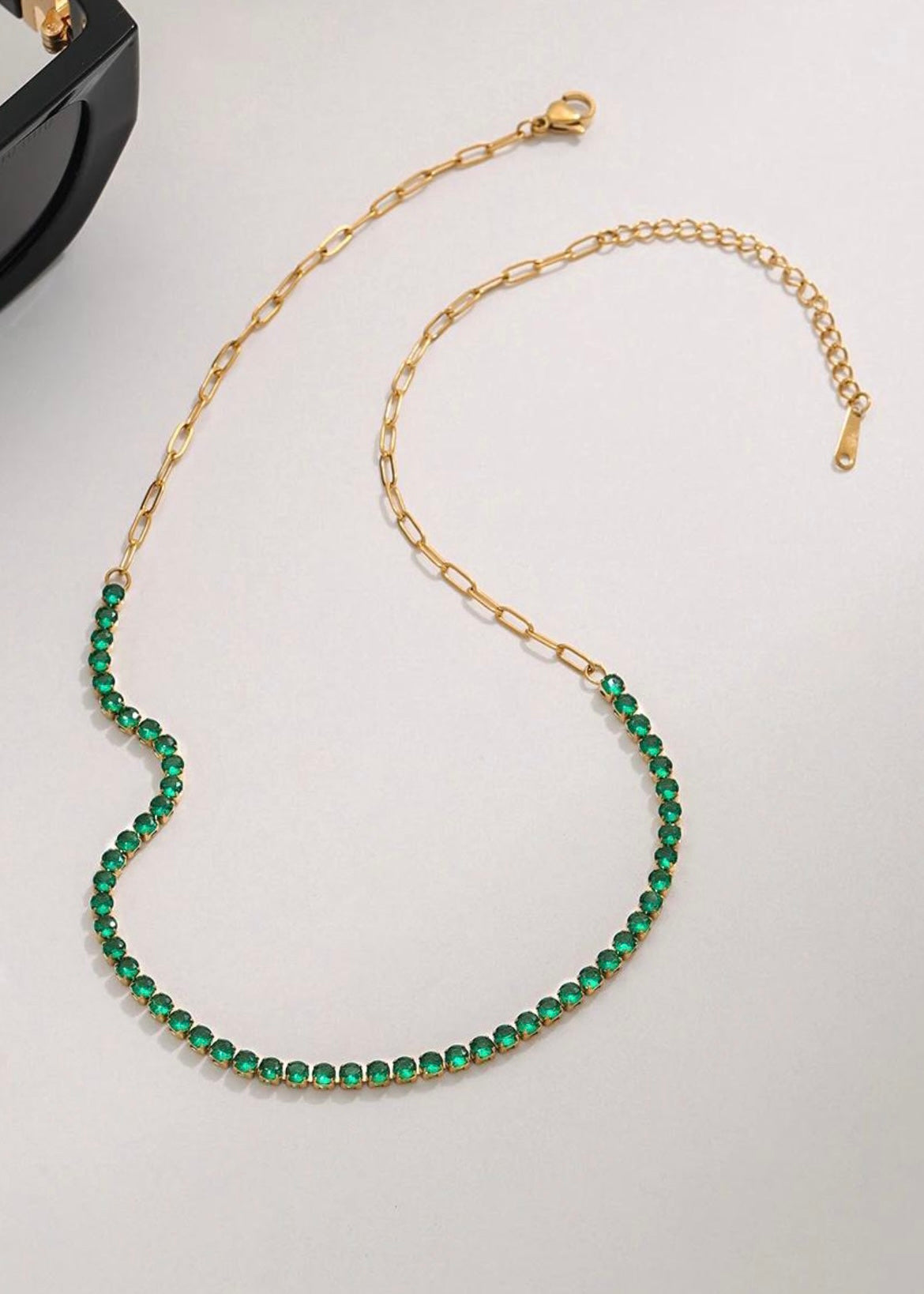Emerald glow necklace