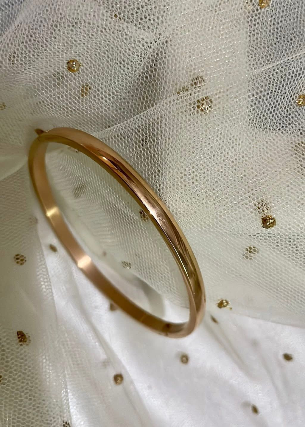 Erum bracelet (Small wrist)