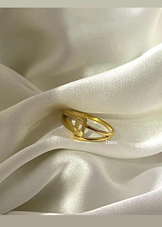 Rae ring