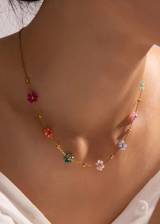 Multicolour floral beads necklace