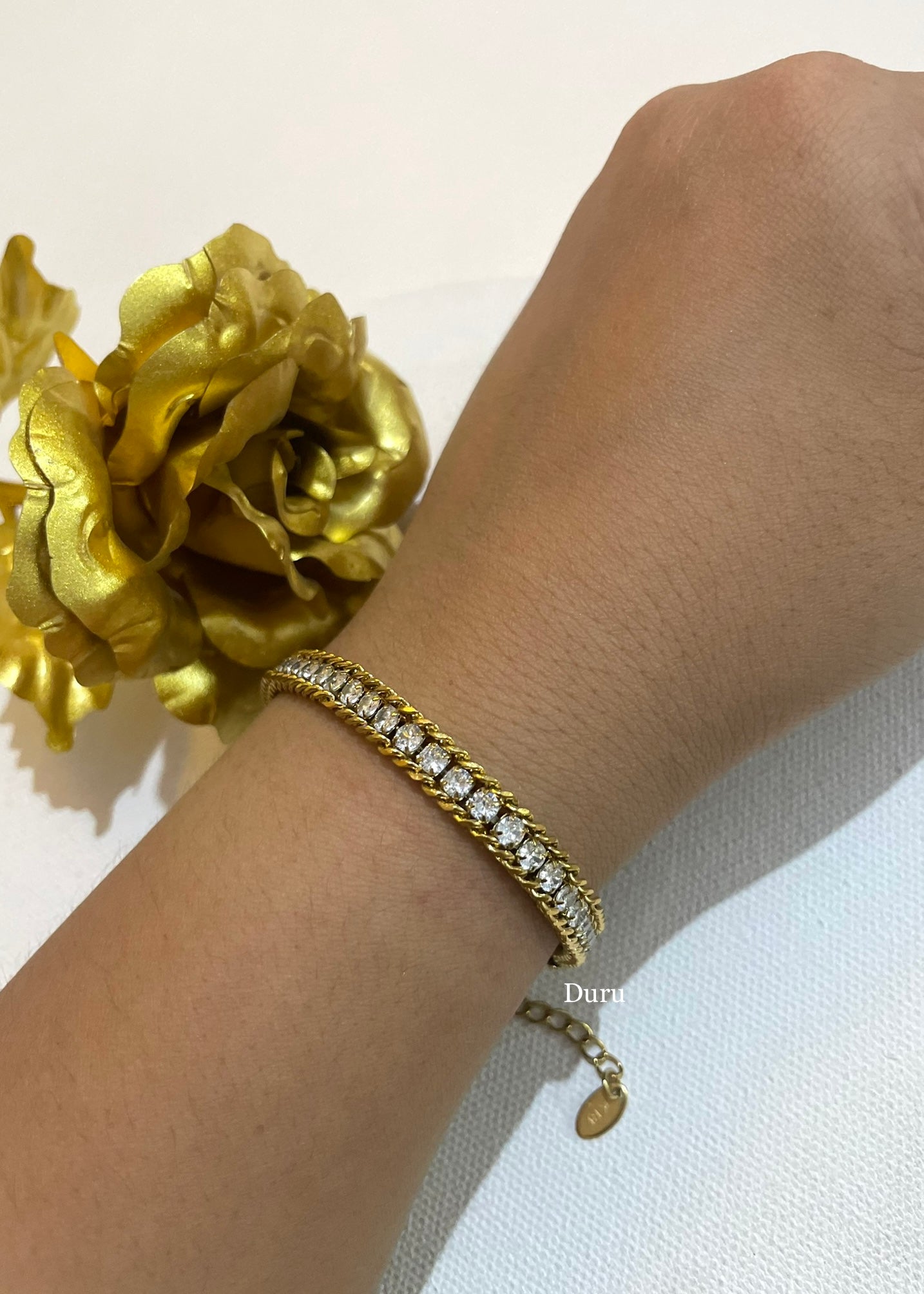 Oro bracelet