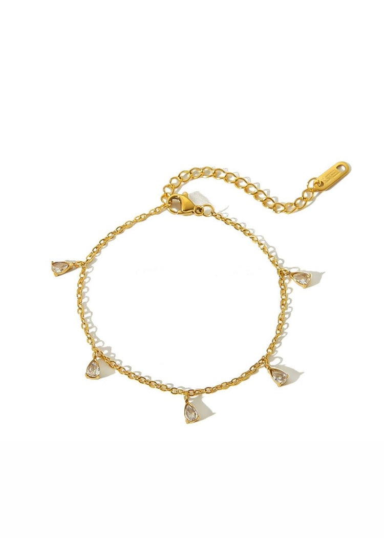 Dreamy charms bracelet