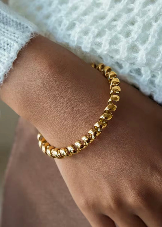 Spiral cuff bracelet