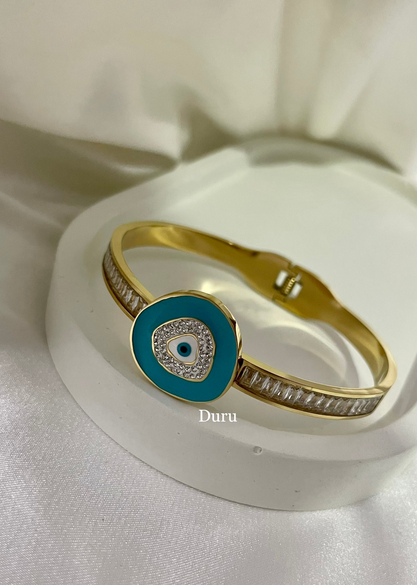 Blue evil eye bracelet
