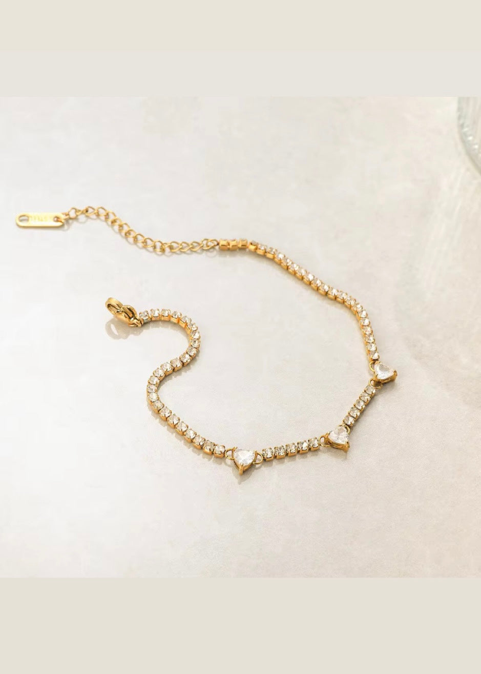 Amora heart bracelet