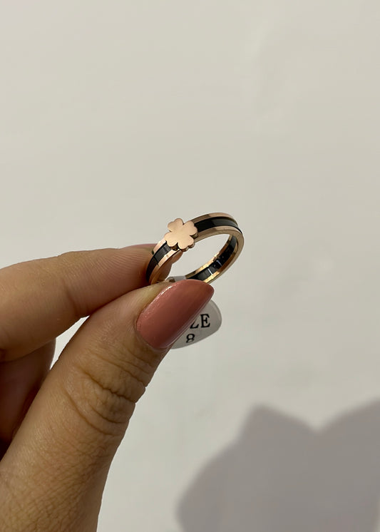 2 in 1 clover ring