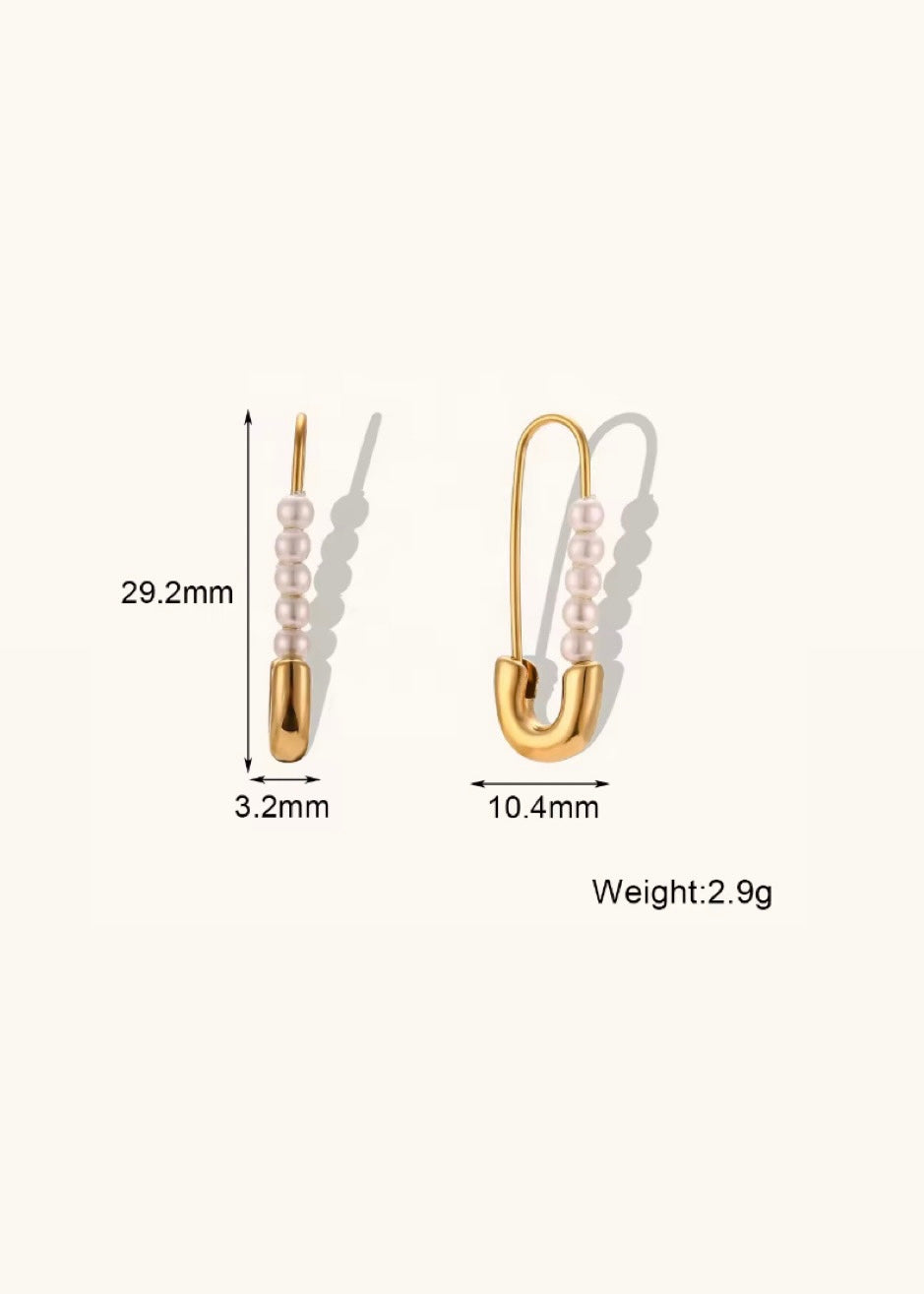 Safety pin pearl earrings