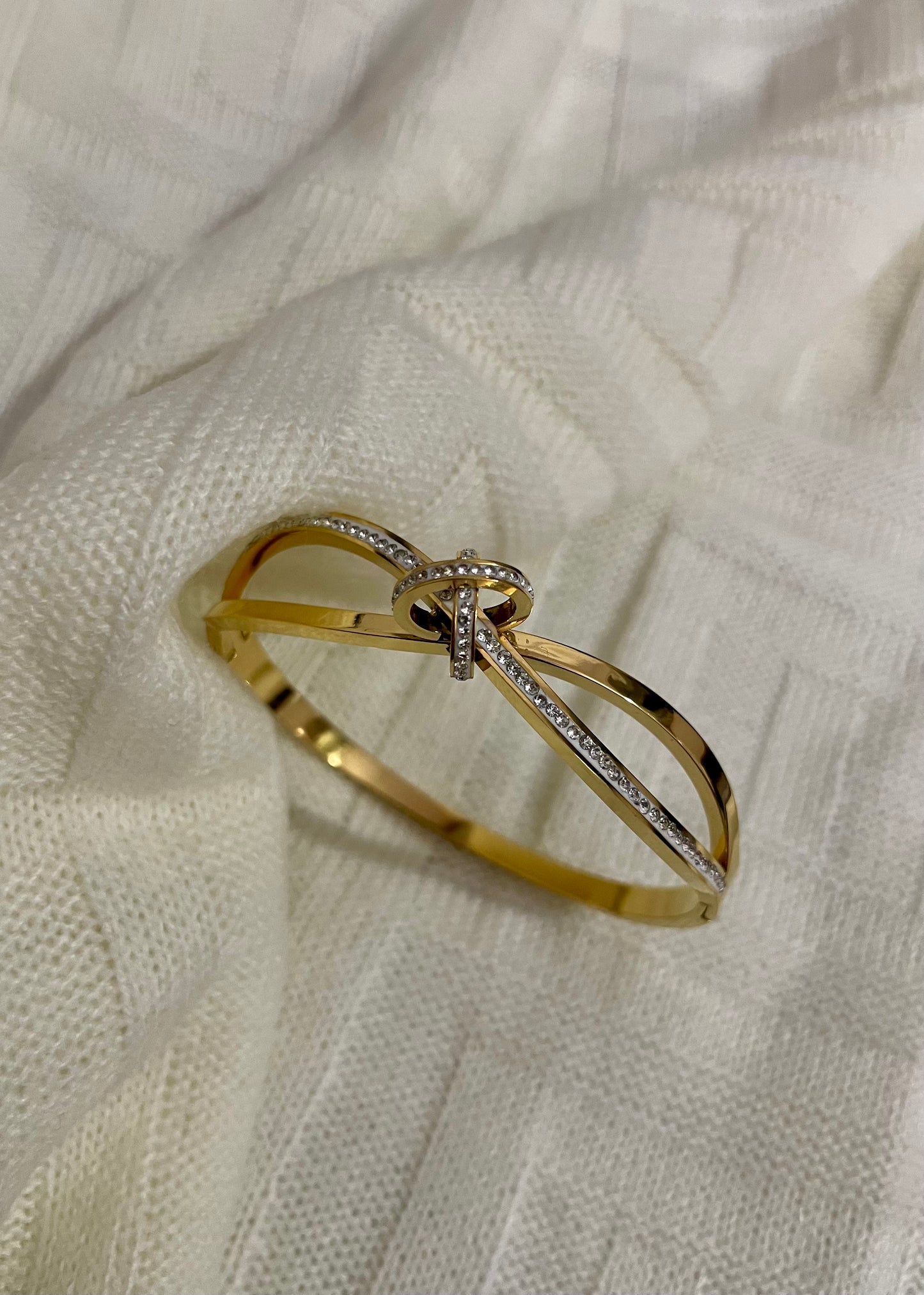 Elegant knot bracelet(Gold)