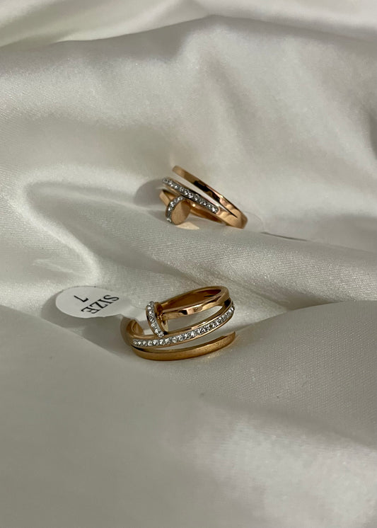 Double nail ring