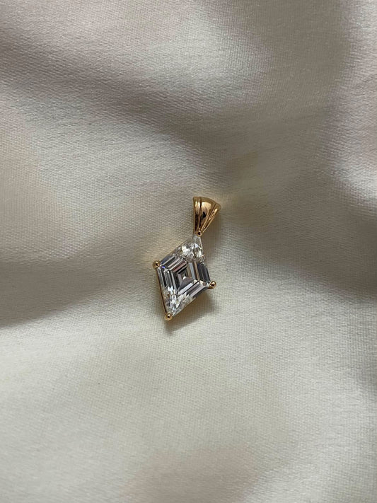 Prism solitaire pendant