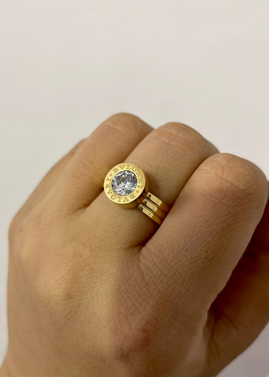 Vogue solitaire ring(Gold)