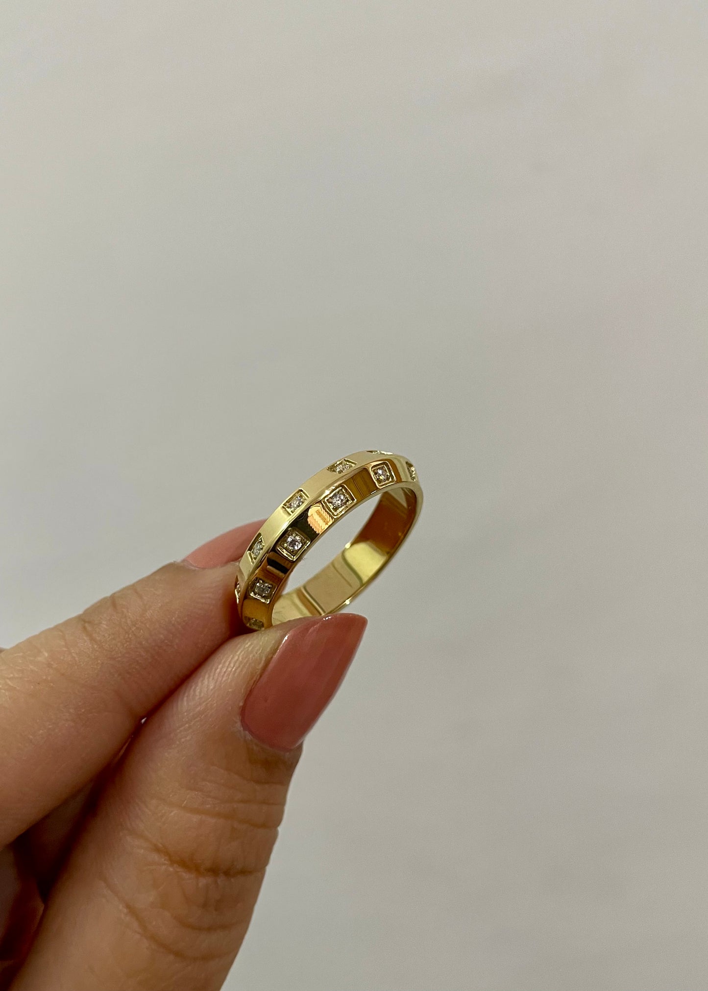 Royale band ring