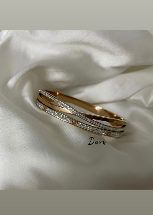 Nysa bracelet