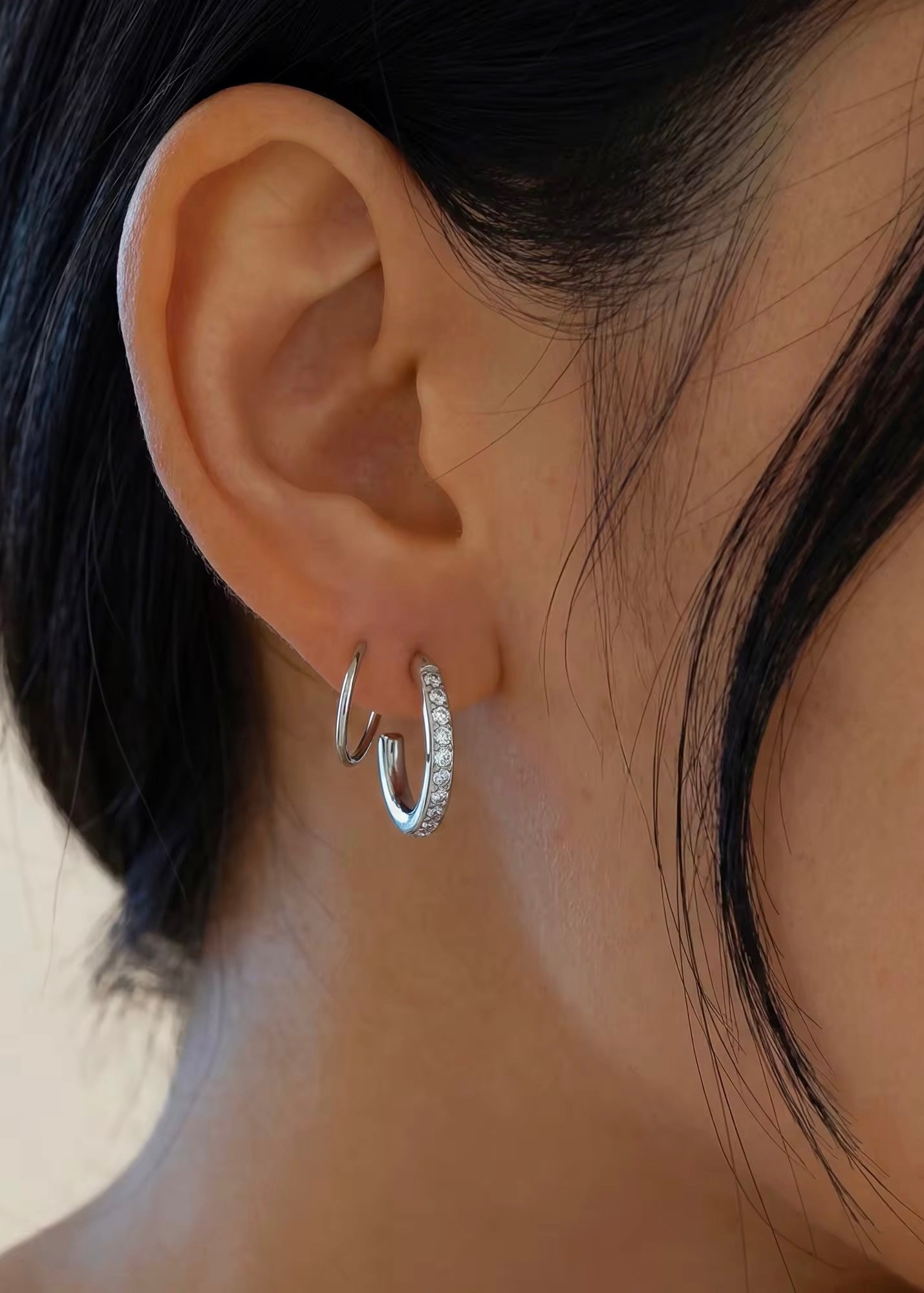 Spiral blingy hoops(Silver)