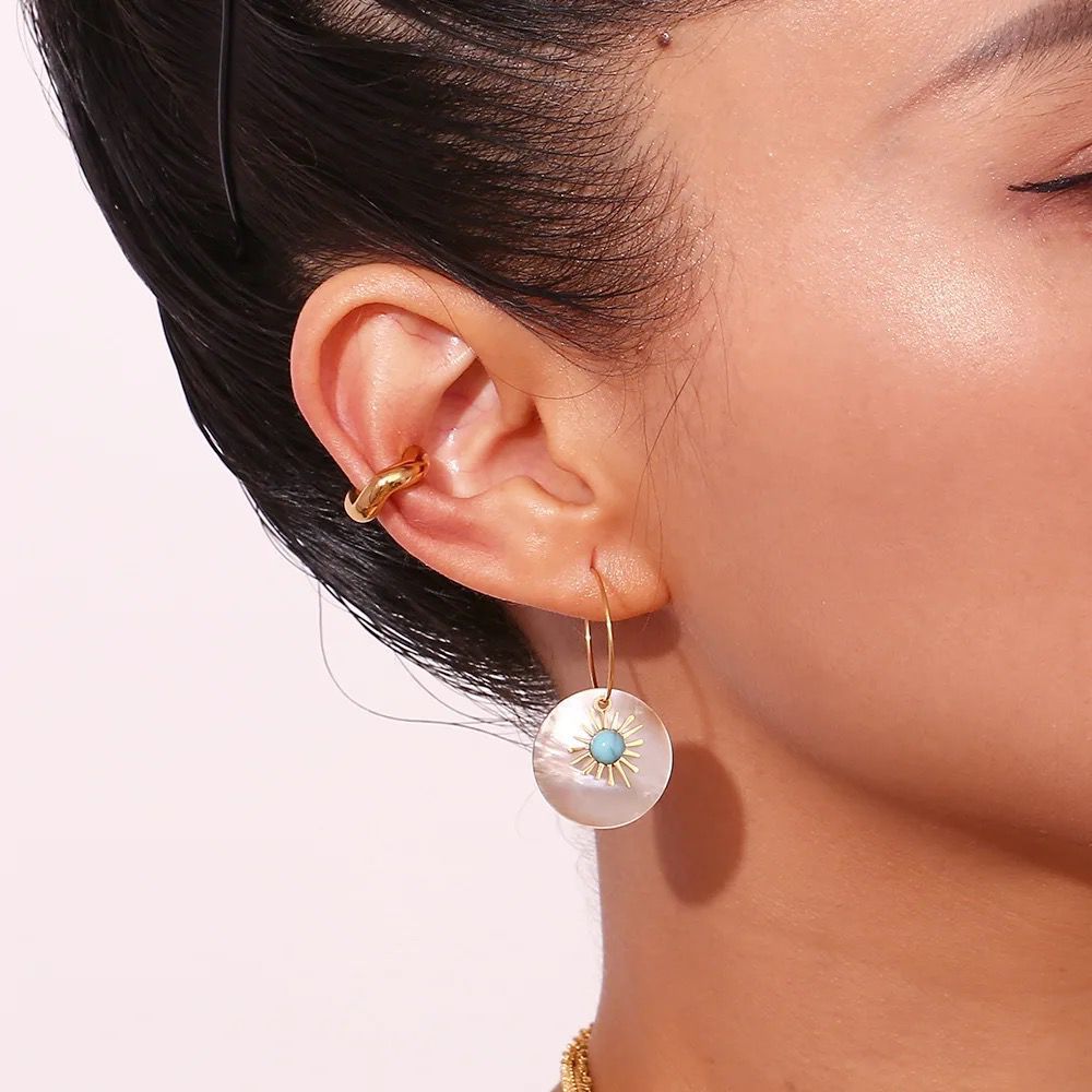 Shell earrings