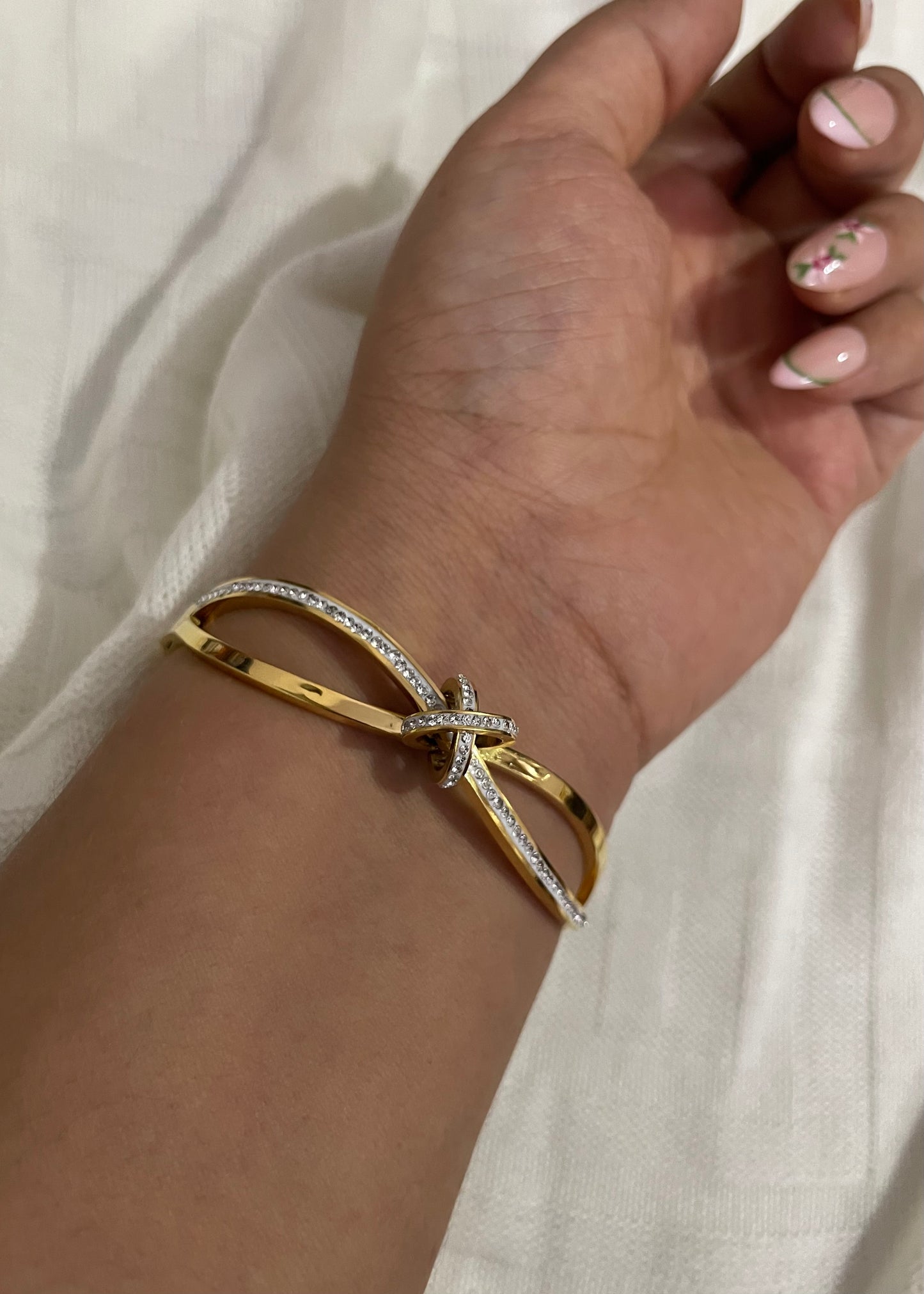 Elegant knot bracelet(Gold)