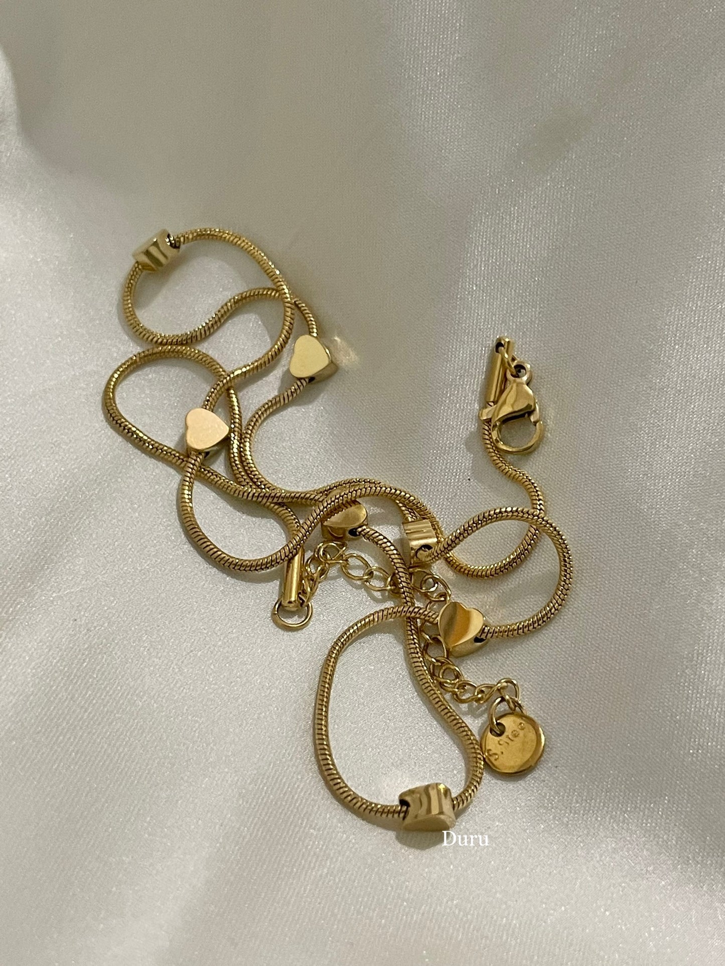 Velvet heart necklace