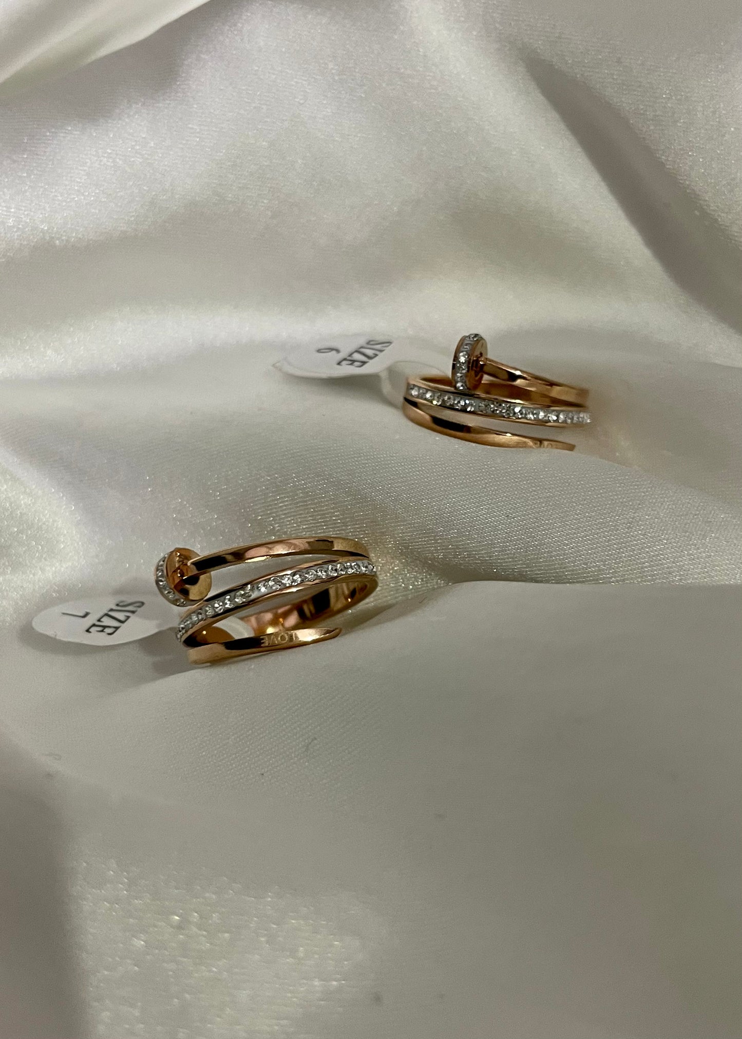 Double nail ring