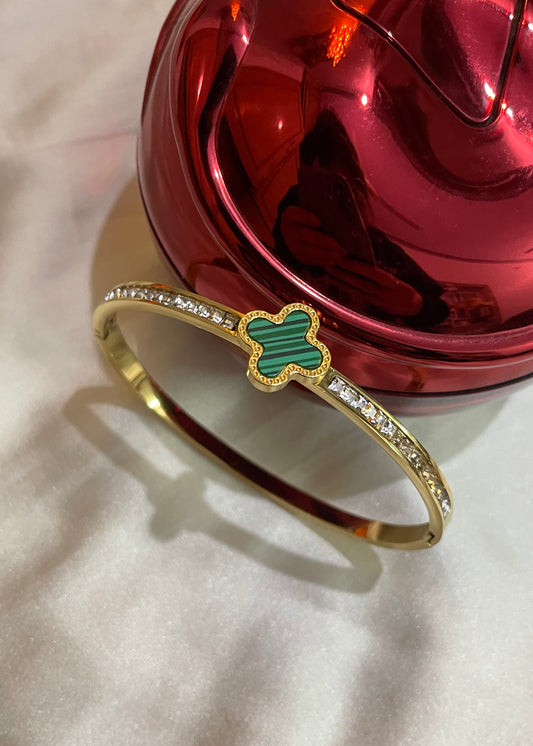 Green clover cuff bracelet(Gold)