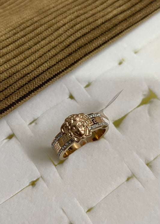 Medusa ring