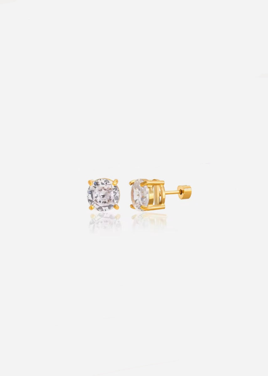 Round solitaire studs
