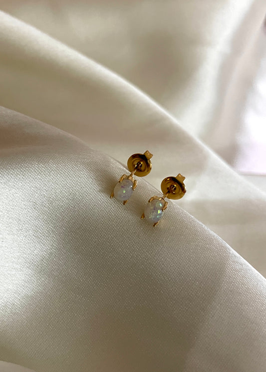 Opal oval studs