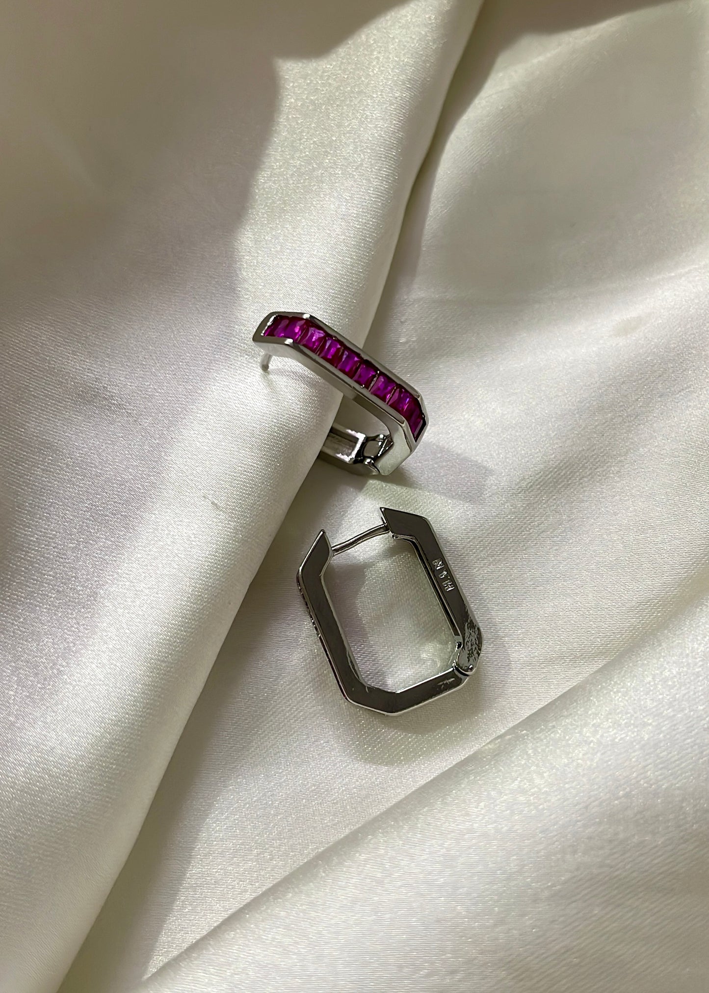 Octo ruby hoops(Silver)