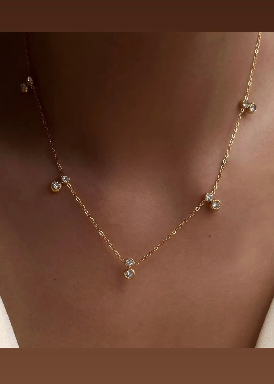 Angelina solitaire necklace