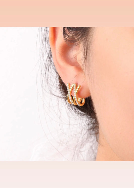 Diva loop earrings