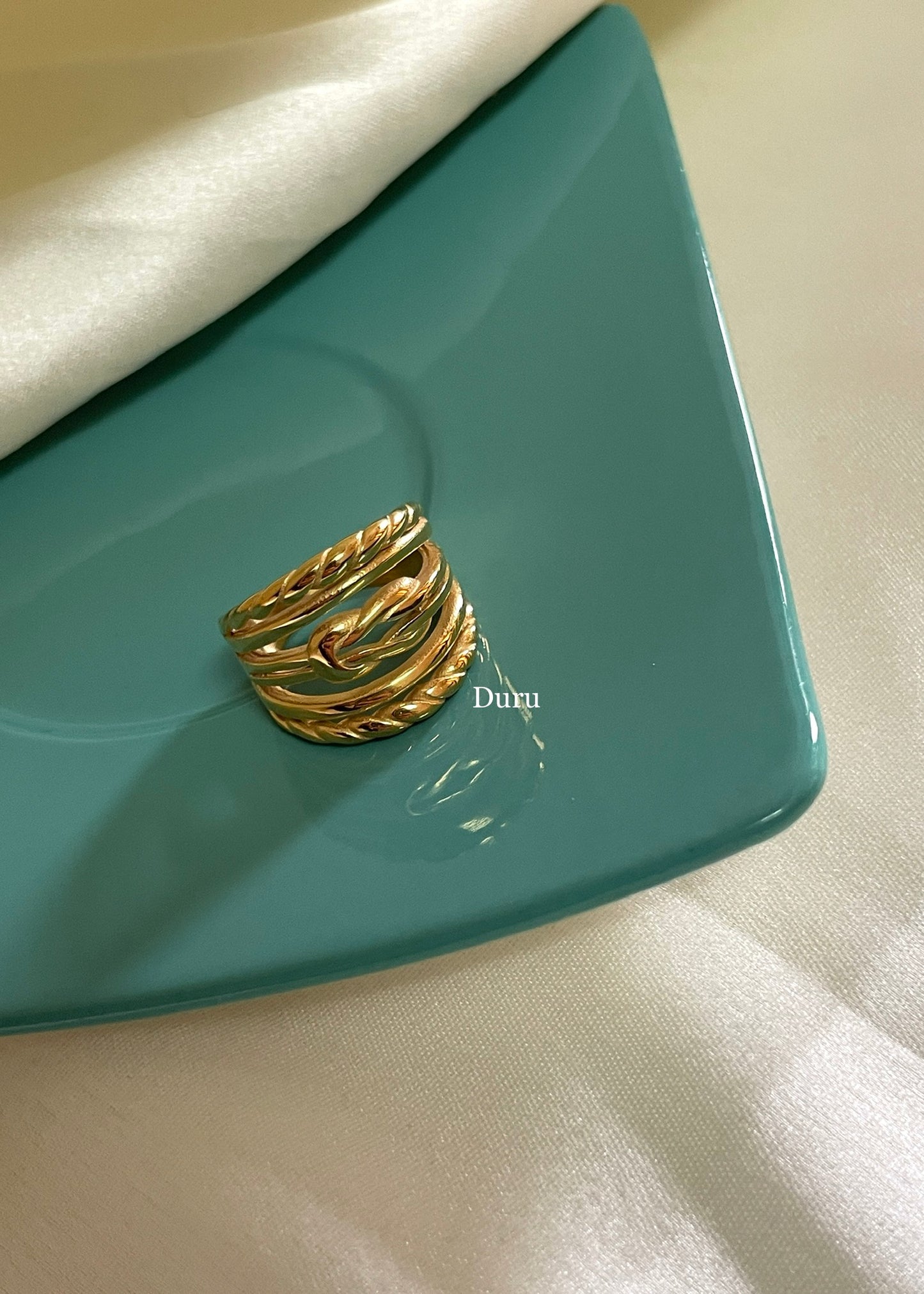 Gracy ring